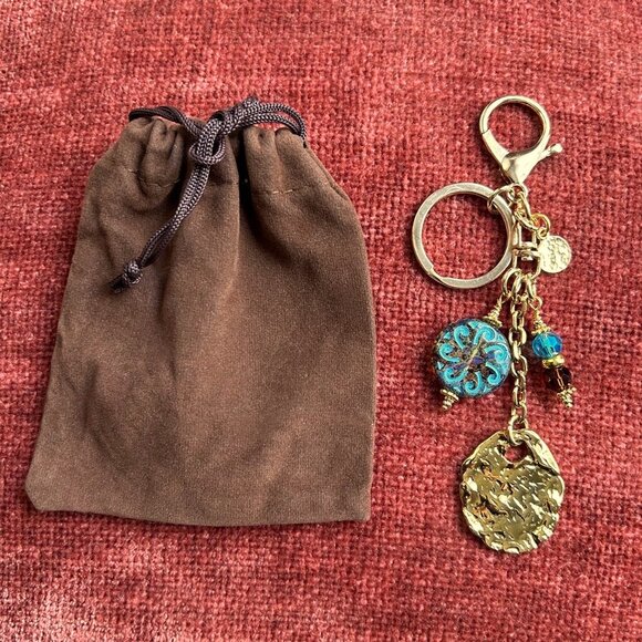 New GOLD HAMMERED NUGGET Bag Charm - Picture 3 of 7